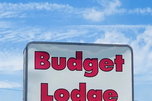 Photo 1 - Budget Lodge