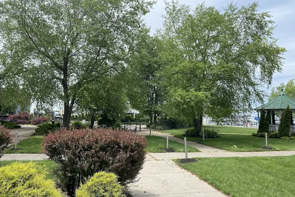 Photo 1 - Clarion Hotel Conference Center on Lake Erie