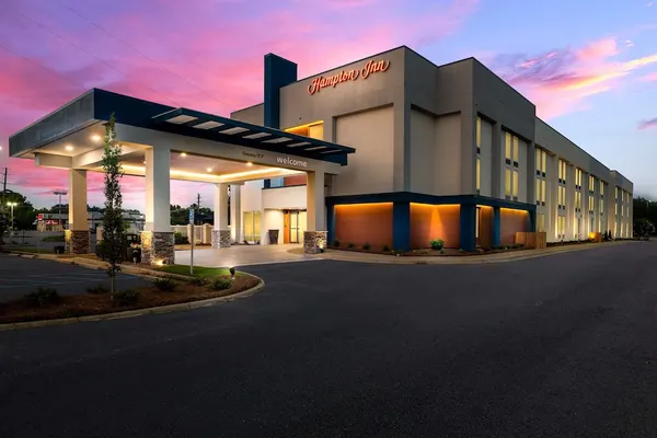 Photo 1 - Hampton Inn Gadsden