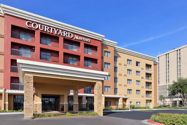 Photo 1 - Courtyard Marriott Laredo