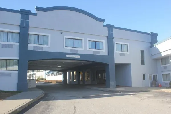 Photo 1 - Regency Inn & Suites New London, Mystic