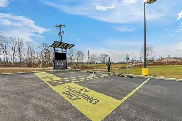 Photo 1 - Comfort Suites London South