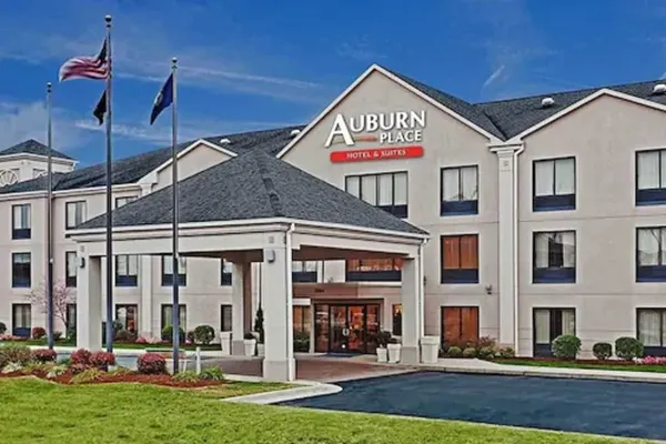 Photo 1 - Auburn Place Hotel & Suites - Paducah