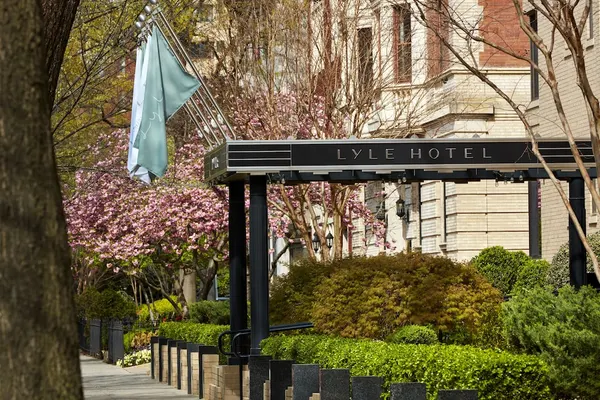 Photo 1 - Lyle Washington D.C.