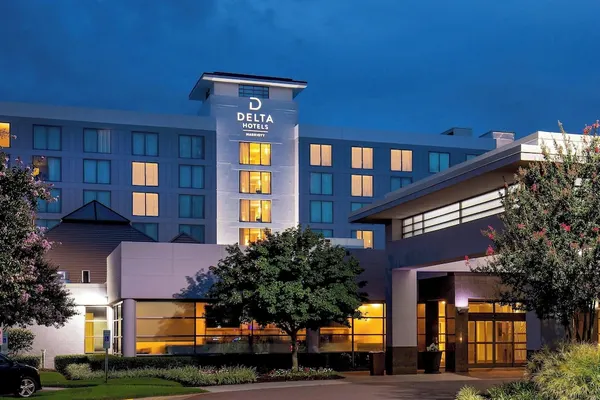 Photo 1 - Delta Hotels by Marriott Chesapeake Norfolk