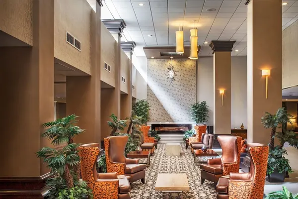 Photo 1 - Crowne Plaza Phoenix Airport - PHX by IHG