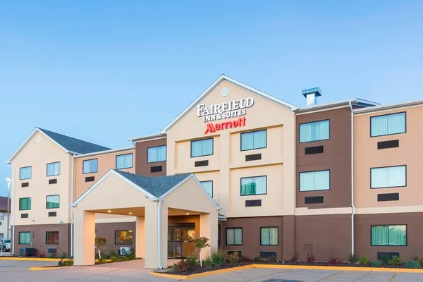 Photo 1 - Fairfield Inn & Suites Galesburg