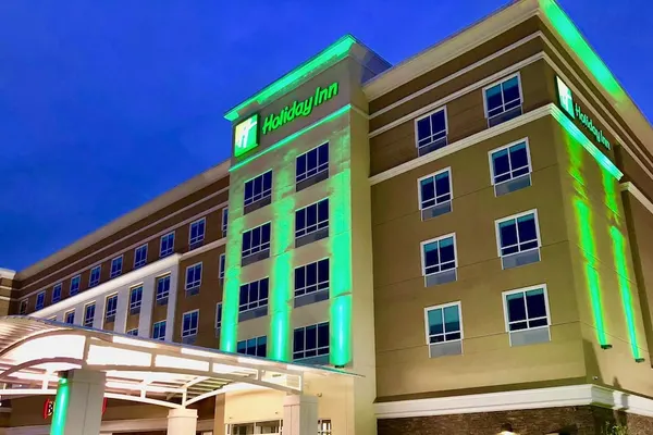 Photo 1 - Holiday Inn Hattiesburg - North, an IHG Hotel