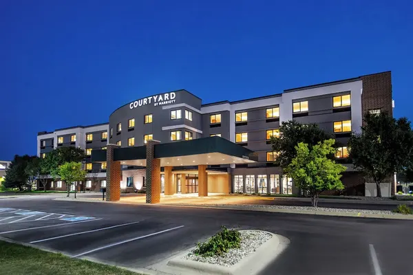 Photo 1 - Courtyard by Marriott Sioux Falls