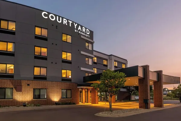 Photo 1 - Courtyard by Marriott Sioux Falls
