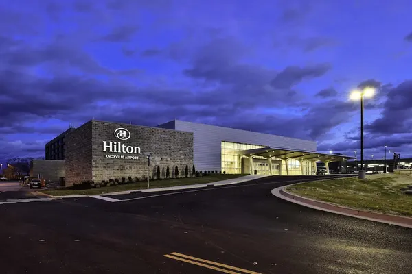 Photo 1 - Hilton Knoxville Airport