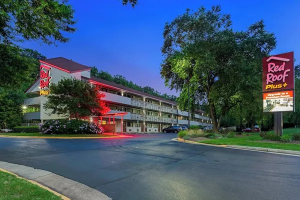 Photo 1 - Red Roof Inn PLUS+ Washington DC - Alexandria 