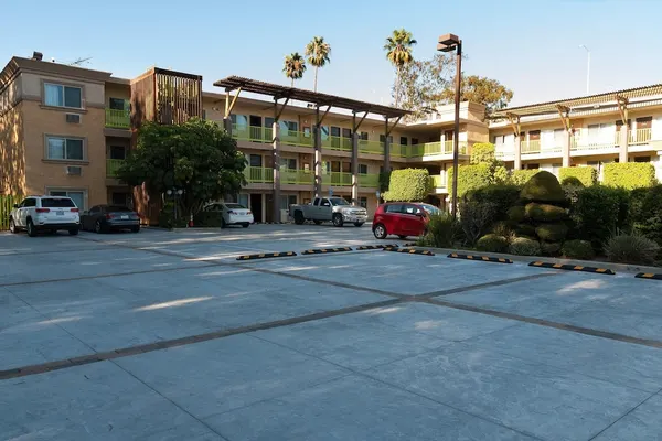 Photo 1 - Best Western Plus Glendale