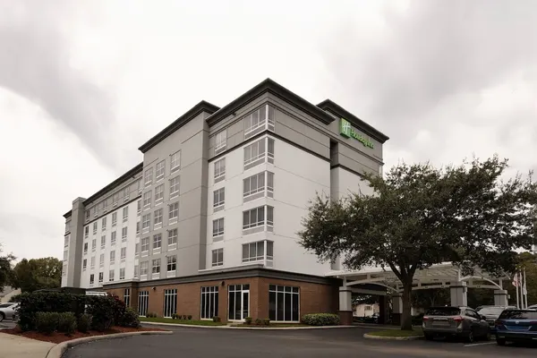 Photo 1 - Holiday Inn Winter Haven by IHG