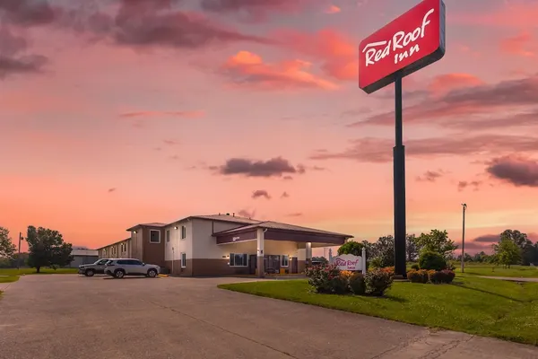 Photo 1 - Red Roof Inn Paducah