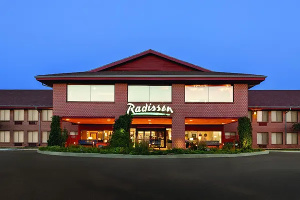 Photo 1 - Radisson Hotel Colorado Springs Airport