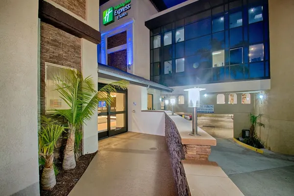 Photo 1 - Holiday Inn Express & Suites Costa Mesa, an IHG Hotel