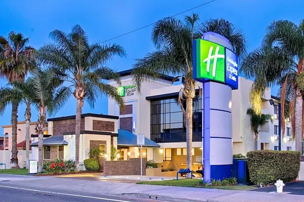 Photo 1 - Holiday Inn Express & Suites Costa Mesa, an IHG Hotel