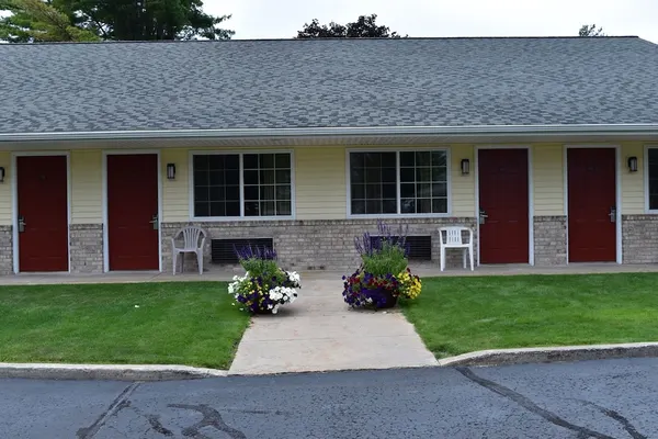 Photo 1 - Best Western of Harbor Springs