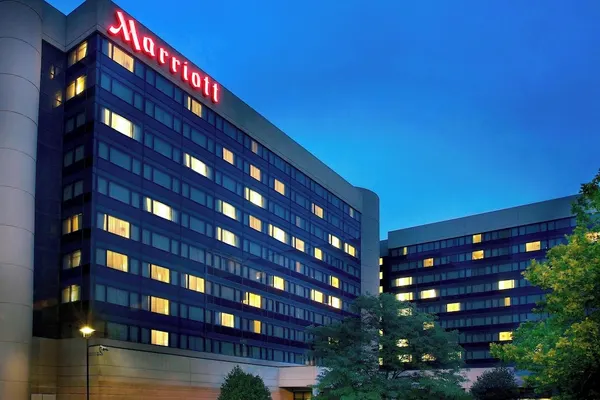 Photo 1 - Newark Liberty International Airport Marriott