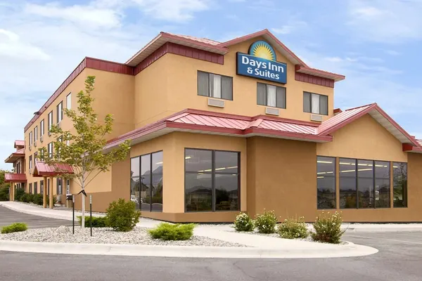 Photo 1 - Days Inn & Suites by Wyndham Bozeman