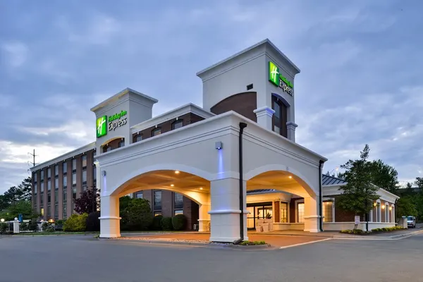 Photo 1 - Holiday Inn Express Winston-Salem Medical Center Area by IHG