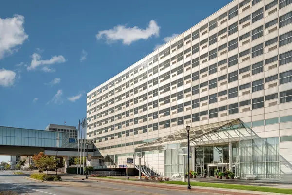 Photo 1 - Doubletree Hotel South Bend