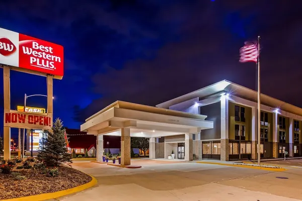 Photo 1 - Best Western Plus Bloomington East Hotel