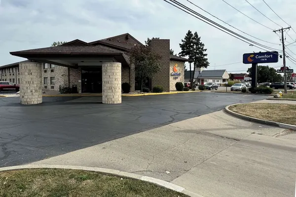 Photo 1 - Comfort Inn Maumee - Perrysburg Area