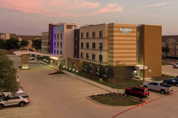 Photo 1 - Fairfield Inn & Suites by Marriott Dallas DFW Airport North/ Irving