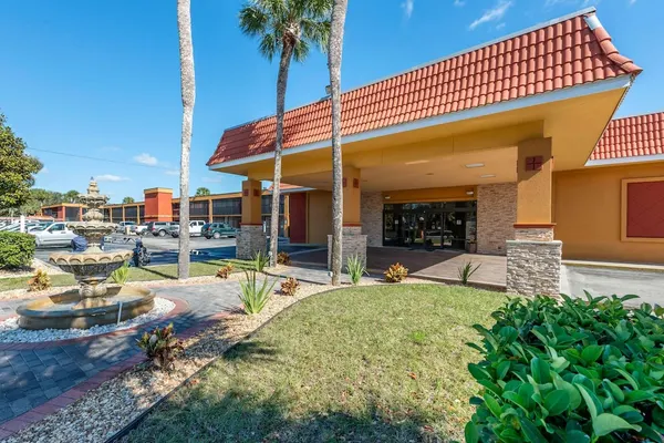 Photo 1 - Quality Inn & Suites Palatka Riverfront