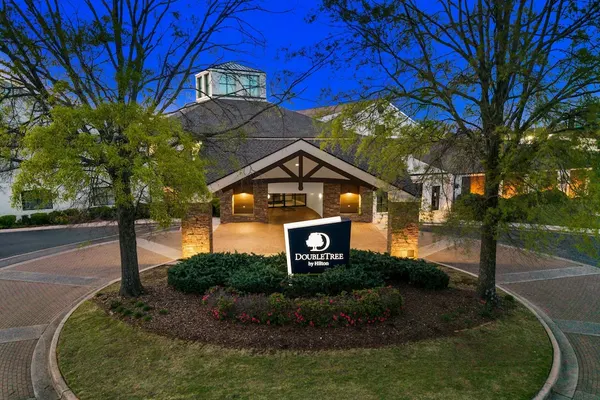 Photo 1 - DoubleTree Suites by Hilton Hotel Huntsville South