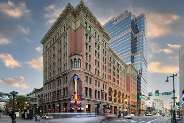 Photo 1 - Philadelphia Marriott Downtown