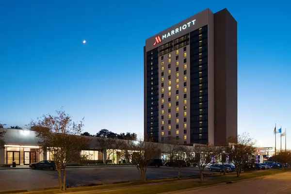 Photo 1 - Marriott Baton Rouge