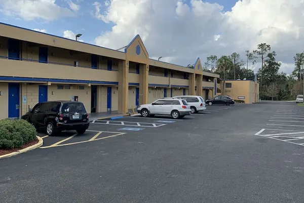 Photo 1 - Days Inn by Wyndham Ocala North