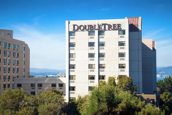 Photo 1 - DoubleTree by Hilton San Francisco Airport