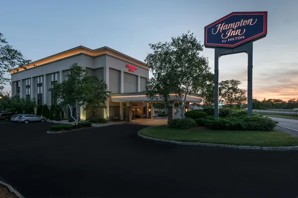 Photo 1 - Hampton Inn Fall River/Westport