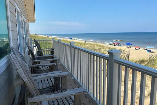 Photo 1 - Mariner Inn and Suites