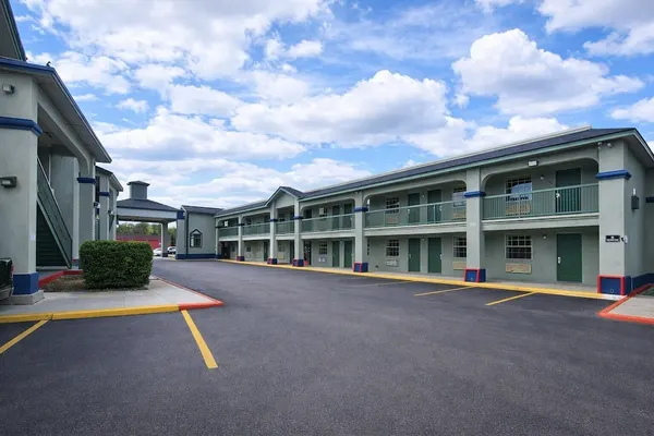 Photo 1 - Rodeway Inn Killeen near Fort Hood