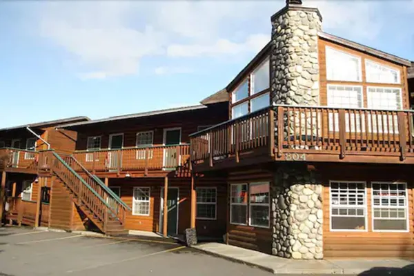 Photo 1 - Harborview Inn