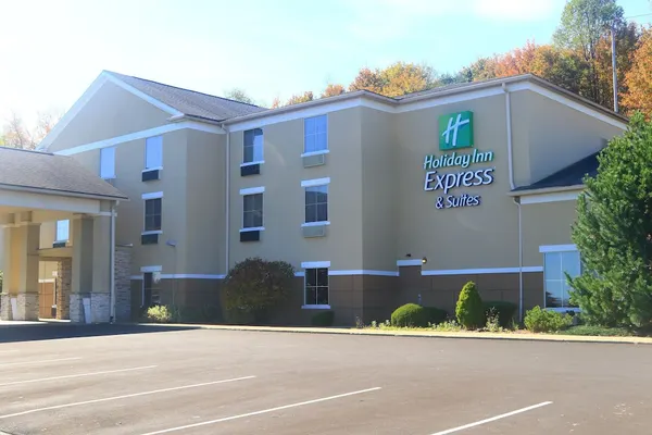 Photo 1 - Holiday Inn Express & Suites St Marys by IHG