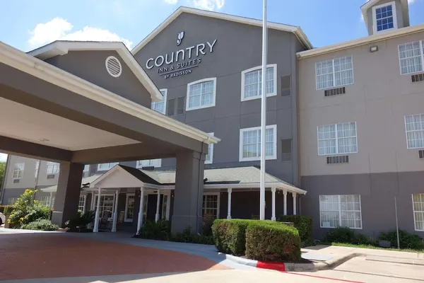 Photo 1 - Country Inn & Suites by Radisson, Round Rock, TX