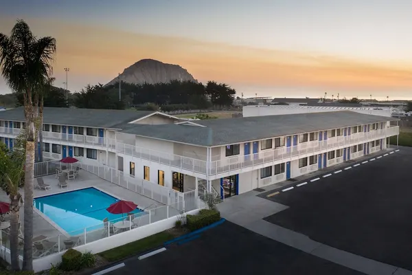 Photo 1 - Motel 6 Morro Bay, CA