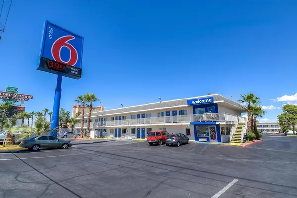 Photo 1 - Motel 6 Las Vegas, NV - Boulder Highway