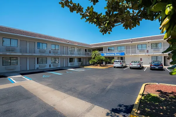 Photo 1 - Rodeway Inn Kissimmee Maingate West