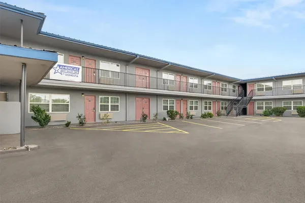 Photo 1 - AMERICAS BEST VALUE INN BY SONESTA PECOS