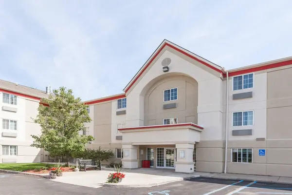Photo 1 - MainStay Suites Detroit Auburn Hills