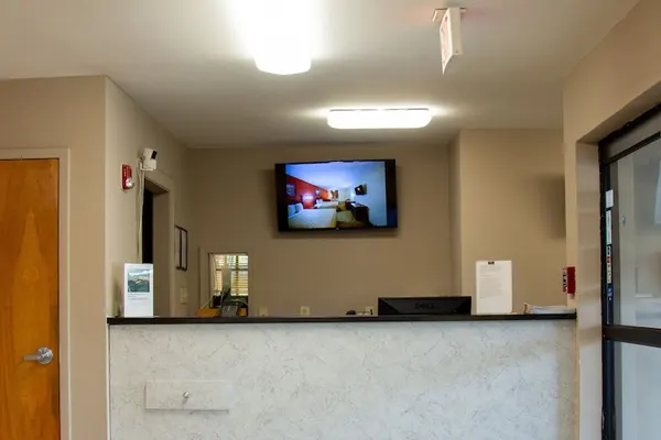 Photo 1 - Brentwood Inn & Suites