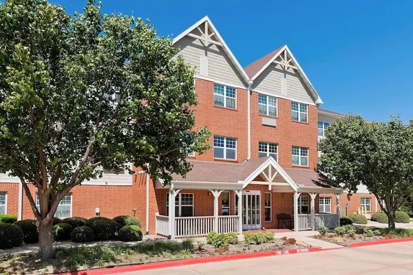 Photo 1 - TownePlace Suites Dallas Bedford