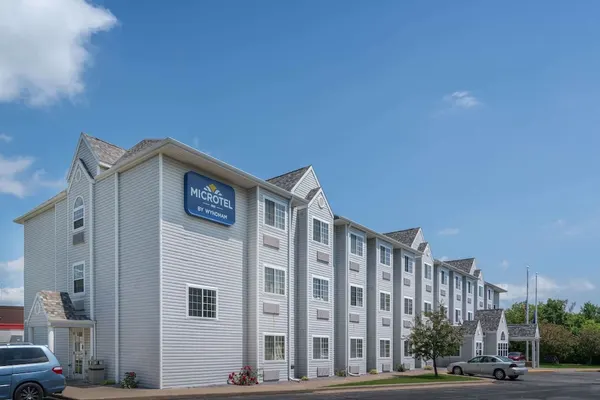 Photo 1 - Microtel Inn by Wyndham Onalaska/La Crosse